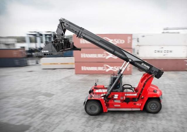 Kalmar DRG600-75A5XE Reach Stacker Specs & Dimensions (2020 - 2026)