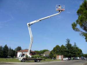E 270 PX Comfort GSR Trailer Mounted Articulating Boom Lifts