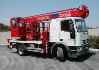 Eagle 2422 Oil & Steel Trailer Mounted Articulating Boom Lifts