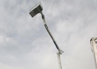 Eagle Phoenix 5031 Oil & Steel Trailer Mounted Articulating Boom Lifts