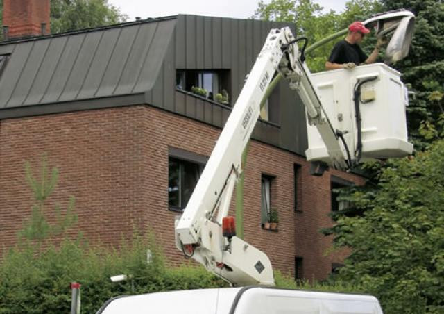 Versalift ET 32 NF Truck Mounted Telescopic Boom Lifts (1995 - 2007) Specifications & Dimensions