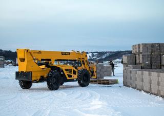 Extendo 944X Pettibone Telehandler Specs & Dimensions