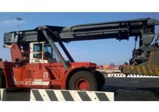 CVS Ferrari 269.5 Reach Stacker Specs & Dimensions (1999 - 2003)