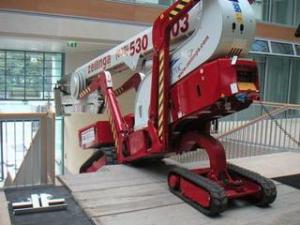 FS 420 Worldlift Industries AS - Rothlehner Crawler Articulating Boom Lifts