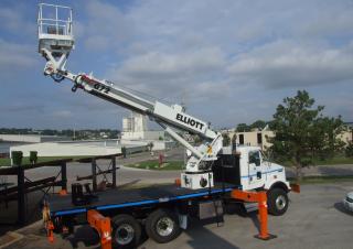 G72F HiReach Elliott Equipment Truck Mounted Telescopic Boom Lifts