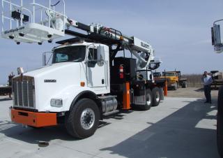 G72R HiReach Elliott Equipment Truck Mounted Telescopic Boom Lifts
