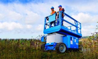 Genie GS-3369 DC Wheeled scissor lifts (2012 - 2026) Specifications & Dimensions