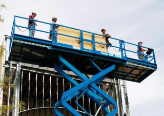 Genie GS-3390 RT Wheeled scissor lifts (2006 - 2018) Specifications & Dimensions