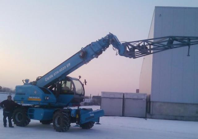 Genie GTH 4020 R Rotating Telehandler Specs & Dimensions (2003 - 2010)