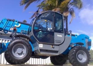 Genie GTH 4514 Telehandler Specs & Dimensions (2004 - 2010)