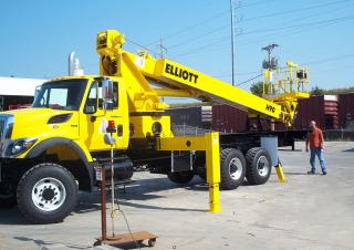 H90F HiReach Elliott Equipment Truck Mounted Telescopic Boom Lifts