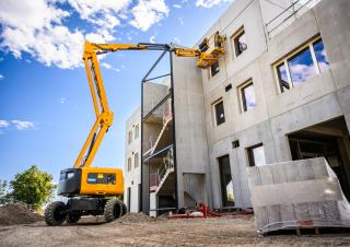 HA46 E PRO Haulotte Wheeled Articulating Boom Lifts