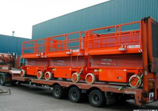 Holland-Lift HL-130 E16 Wheeled scissor lifts (2017 - 2022) Specifications & Dimensions