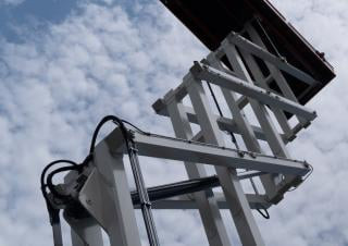 Holland-Lift HL-220 E12 N Wheeled scissor lifts (2022 - 2026) Specifications & Dimensions