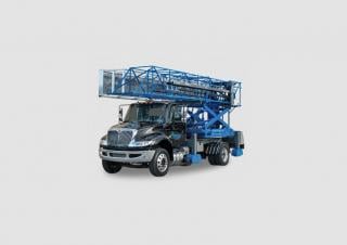 HPT 38 Anderson Hydra Platforms Trailer Mounted Articulating Boom Lifts