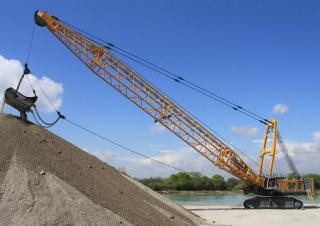 Liebherr HS 8300.1 crane - load chart, specs & dimensions (2019 - 2021)