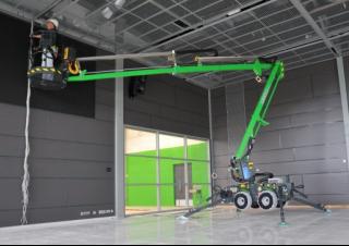 Leguan 135 Avant Tecno Wheeled Articulating Boom Lifts