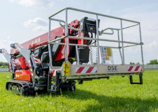 Lightlift 40.18 Performance IIIS Hinowa Crawler Articulating Boom Lifts