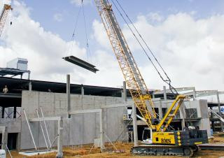 Liebherr LR 1130.1 crane - load chart, specs & dimensions (2022 - 2026)