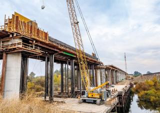 Liebherr LR 1160.1 crane - load chart, specs & dimensions (2019 - 2022)