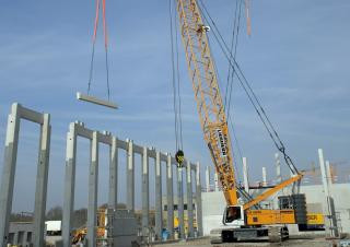 Liebherr LR 1200.1 crane - load chart, specs & dimensions (2019 - 2026)