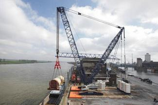 Liebherr LR 1600/2 crane - load chart, specs & dimensions (2008 - 2016)