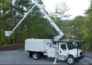 LR860-E70 RM Altec Trailer Mounted Articulating Boom Lifts
