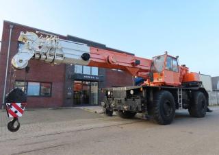 Liebherr LTL 1050 crane - load chart, specs & dimensions (1989 - 1998)