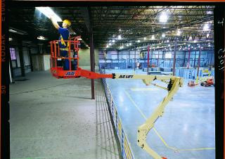 JLG M450A Wheeled Articulating Boom Lifts (1999 - 2020) Specifications & Dimensions