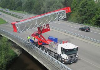 MBI 175-1,5/S Moog Trailer Mounted Articulating Boom Lifts