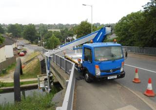 Multitel MJ 201 Truck Mounted Telescopic Boom Lifts (2012 - 2026) Specifications & Dimensions
