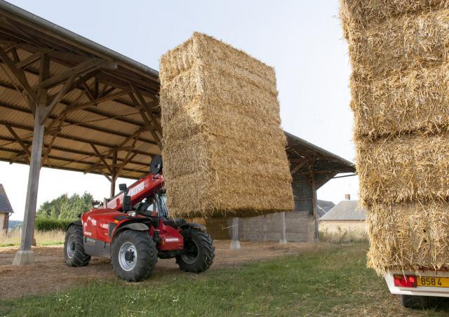 Manitou MLT 1040-145 PS Telehandler Specs & Dimensions (2017 - 2020)