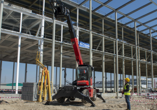 Manitou MRT-X 1845 Rotating Telehandler Specs & Dimensions (2022 - 2026)