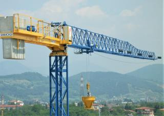 Raimondi MRT48 crane - load chart, specs & dimensions (2017 - 2026)