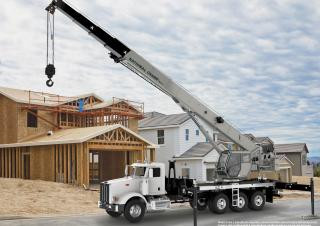 National Crane NBT50L crane - load chart, specs & dimensions (2017 - 2026)