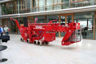 TEUPEN New Spider 26 T Wheeled Telescopic Boom Lifts (2000 - 2006) Specifications & Dimensions
