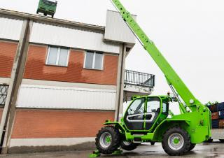 Merlo P 40.17 PLUS Telehandler Specs & Dimensions (2021 - 2026)