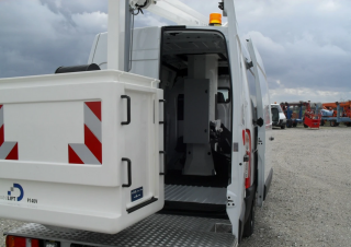 P140V Danilift Truck Mounted Telescopic Boom Lifts