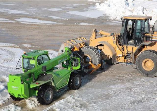 Merlo Panoramic P 72.10 Telehandler Specs & Dimensions (2016 - 2019)