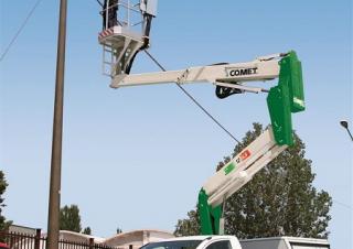 PICK-UP X4-12 Comet Trailer Mounted Articulating Boom Lifts