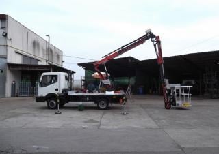PL3000 Benelligru Trailer Mounted Articulating Boom Lifts