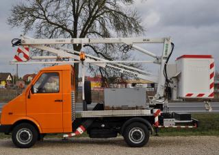 PMB 120 E Bumar Trailer Mounted Articulating Boom Lifts