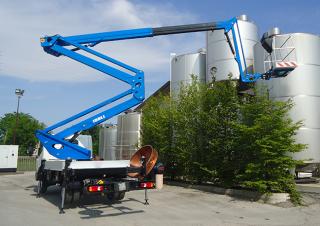 PNT210JD4 ISOLI Trailer Mounted Articulating Boom Lifts