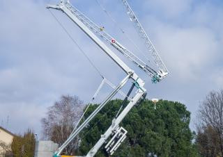 Cattaneo CM 221A crane - load chart, specs & dimensions (2025 - 2026)
