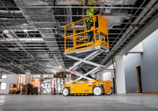 PS-1030 AXCS Wheeled scissor lifts