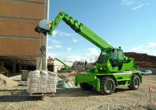 Merlo Roto 40.26 MCSS Rotating Telehandler Specs & Dimensions (2016 - 2019)