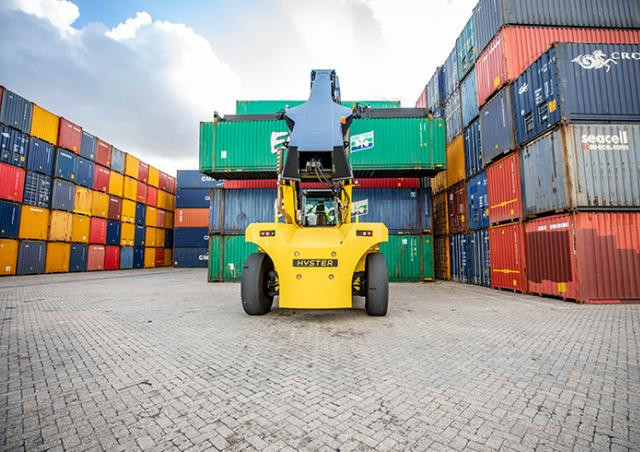 Hyster RS46-41XD/67 Reach Stacker Specs & Dimensions (2022 - 2026)