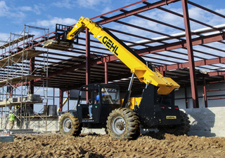 RS9-50 Gehl Telehandler Specs & Dimensions