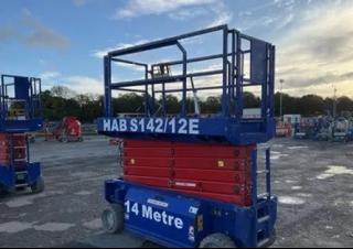 S 142-12 E 2WD HAB Wheeled scissor lifts