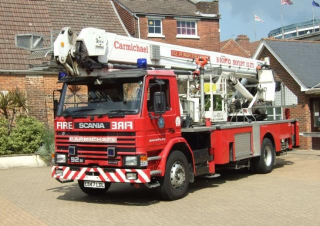 Bronto Skylift S 22 LDT Truck Mounted Telescopic Boom Lifts (1994 - 1996) Specifications & Dimensions